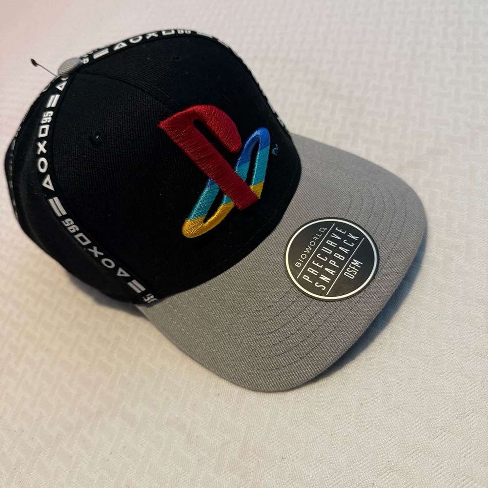 PLAYSTATION SNAP BACK PSP CONTROLLER HAT Black Cap with White Pattern